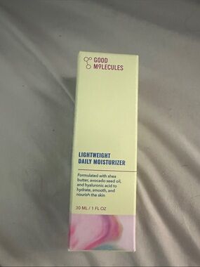 Good Molecules Lightweight Daily Moisturizer — Cream